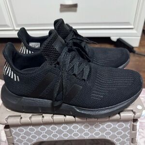 Adidas Swift Run Black Knit Sneakers size 8